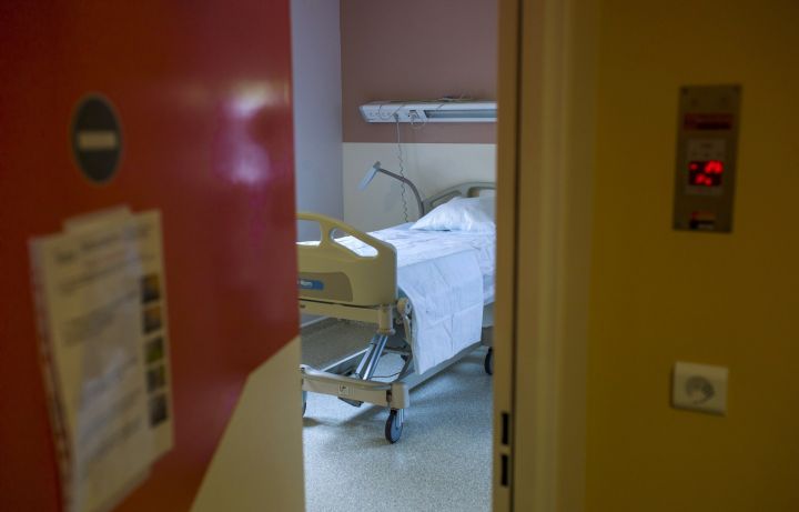 Ebola : les hôpitaux parisiens renforcent leur dispositif de prise en charge