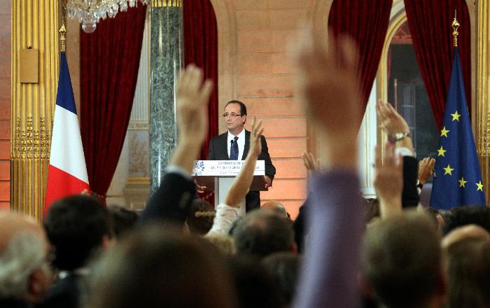 EN DIRECT. Suivez le grand oral de François Hollande